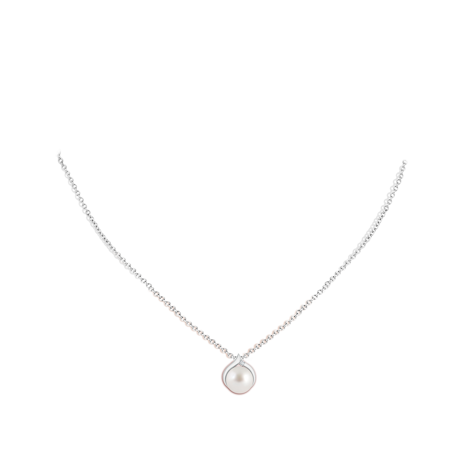 9mm AAA South Sea Pearl Solitaire Pendant with Diamond in S999 Silver body-neck