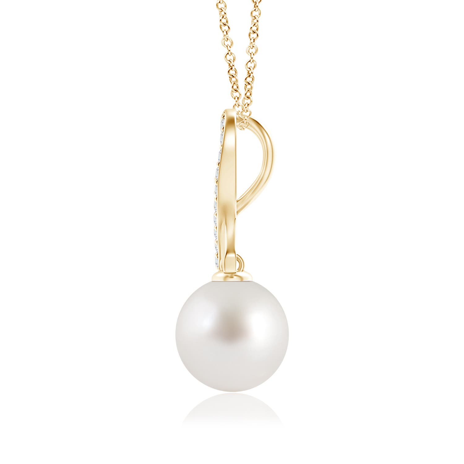 AAA - South Sea Cultured Pearl / 9.7 CT / 14 KT Yellow Gold