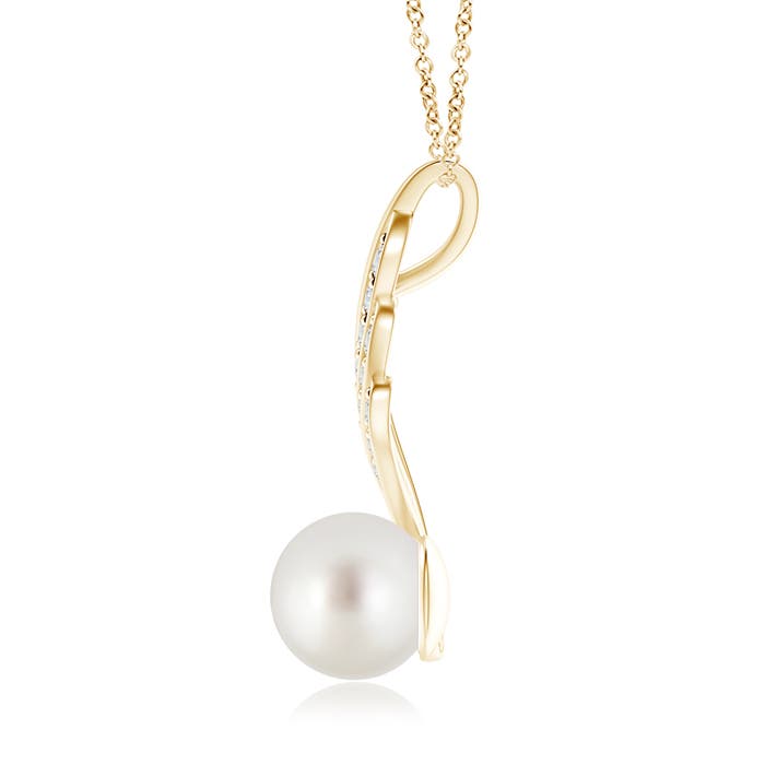 AAA - South Sea Cultured Pearl / 7.79 CT / 14 KT Yellow Gold