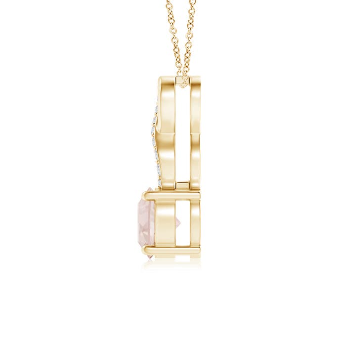 A - Morganite / 0.45 CT / 14 KT Yellow Gold