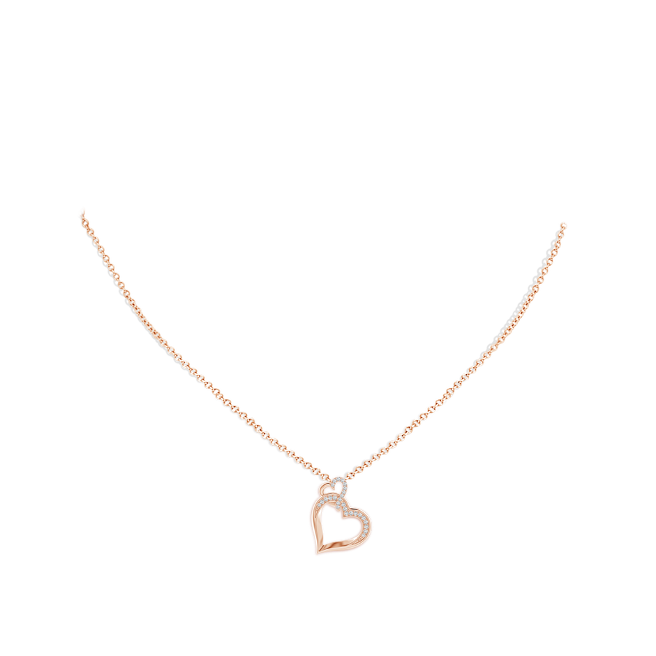 0.9mm GVS2 Interlinked Diamond Tilted Heart Pendant in Rose Gold pen