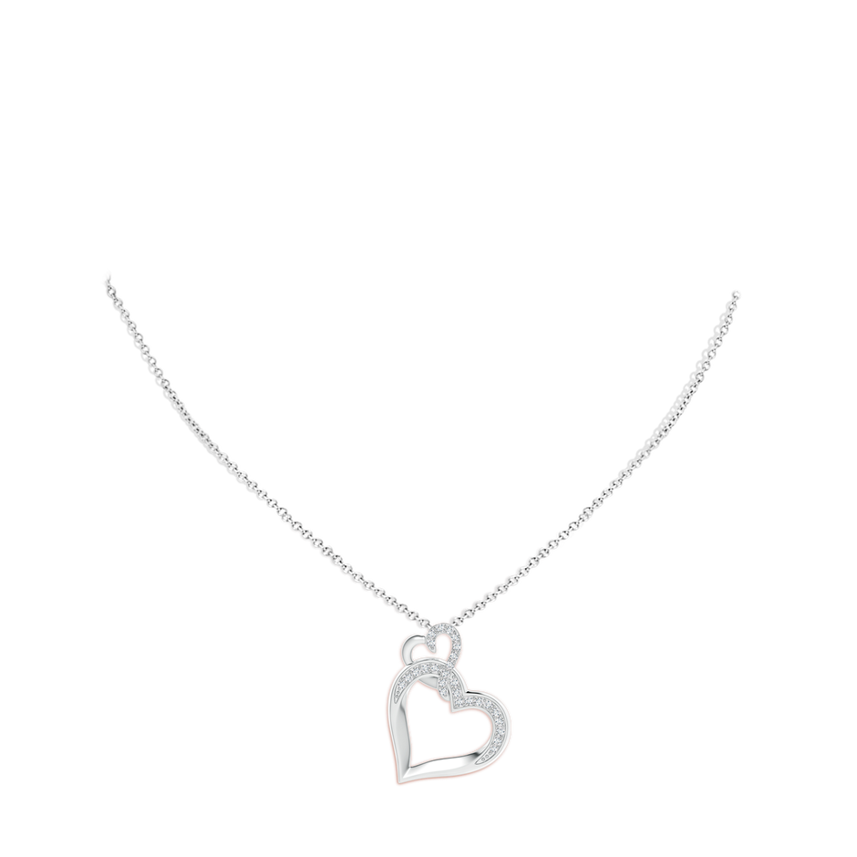 2.1mm GVS2 Interlinked Diamond Tilted Heart Pendant in S999 Silver pen