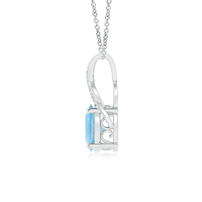 A - Swiss Blue Topaz / 4.81 CT / 14 KT White Gold