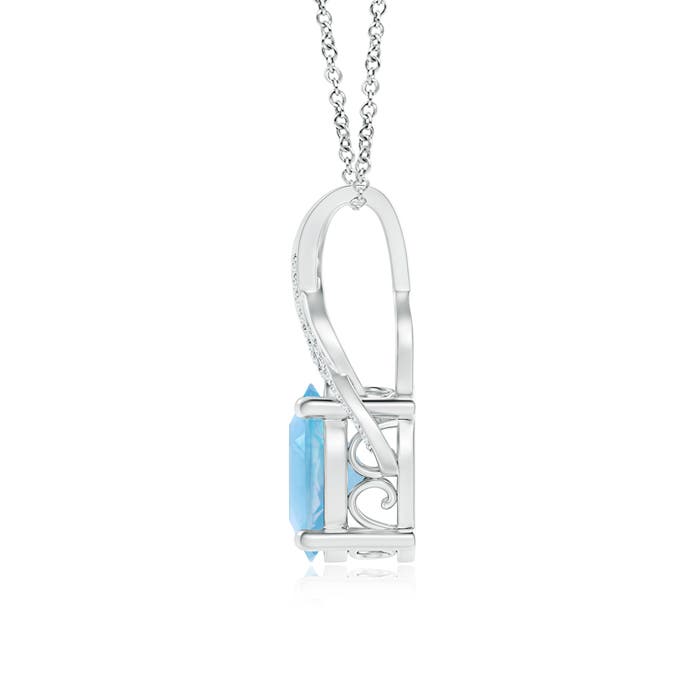 A - Swiss Blue Topaz / 5.73 CT / 14 KT White Gold