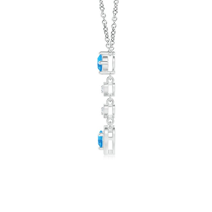 AAA - Swiss Blue Topaz / 0.69 CT / 14 KT White Gold