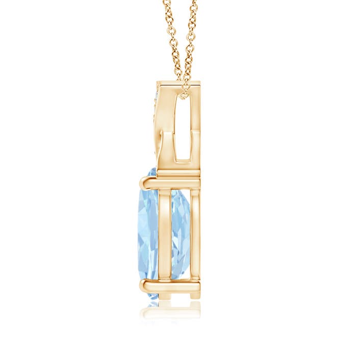 AA - Aquamarine / 1.04 CT / 14 KT Yellow Gold