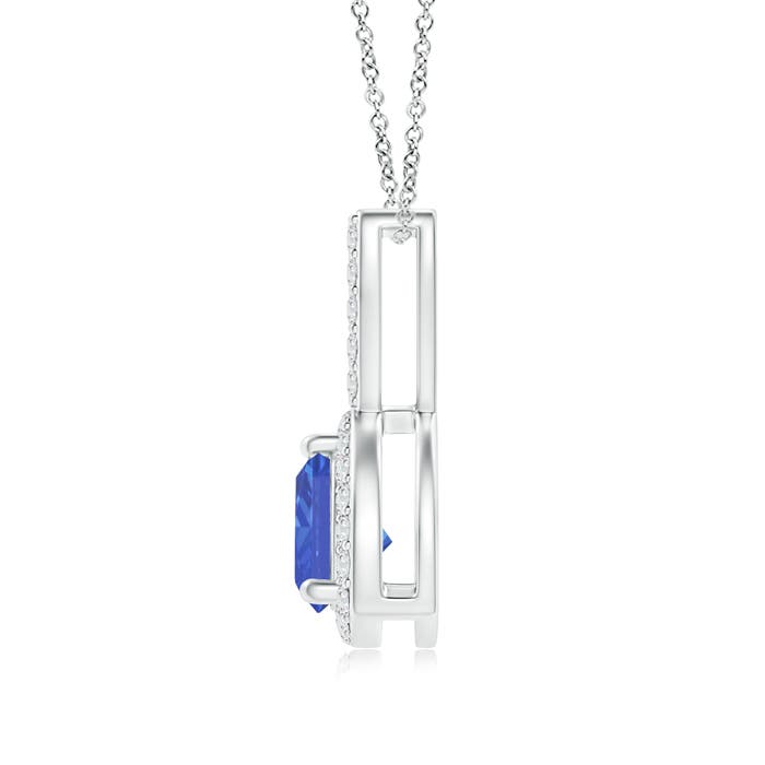 AA - Tanzanite / 0.52 CT / 14 KT White Gold