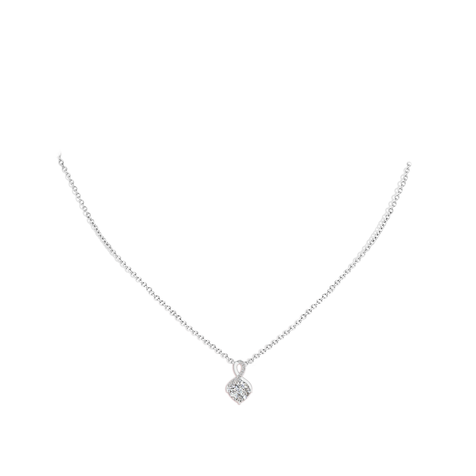 6mm IJI1I2 Claw-Set Diamond Infinity Pendant with Diamond Accents in P950 Platinum pen