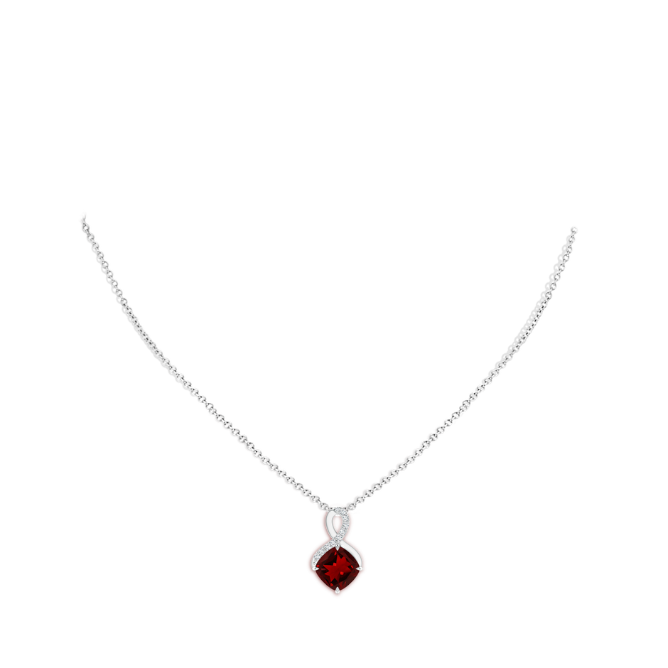 9mm AAAA Claw-Set Garnet Infinity Pendant with Diamonds in P950 Platinum pen