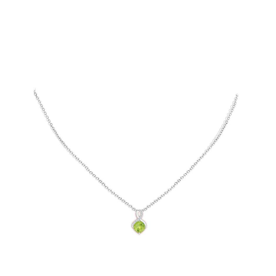 6mm AA Claw-Set Peridot Infinity Pendant with Diamonds in S999 Silver body-neck