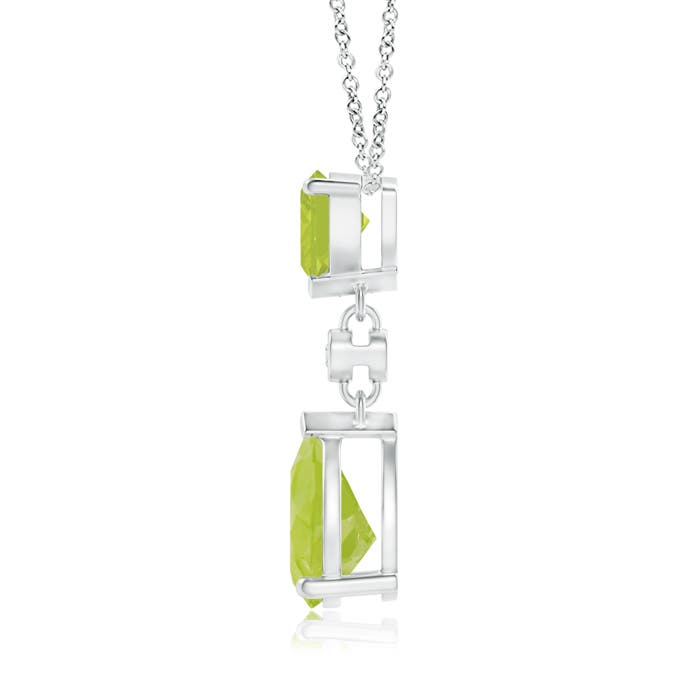 A - Peridot / 1.61 CT / 14 KT White Gold