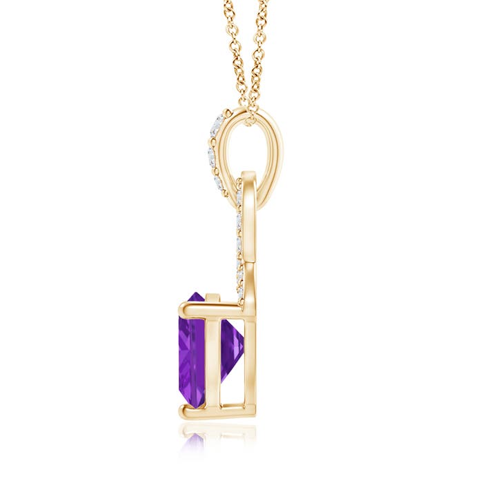 AA - Amethyst / 0.79 CT / 14 KT Yellow Gold