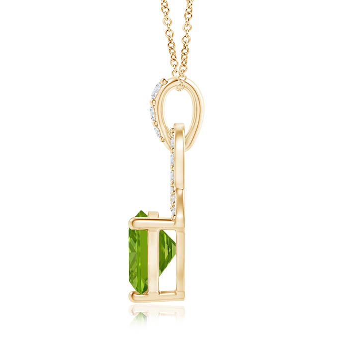 AAAA - Peridot / 0.79 CT / 14 KT Yellow Gold