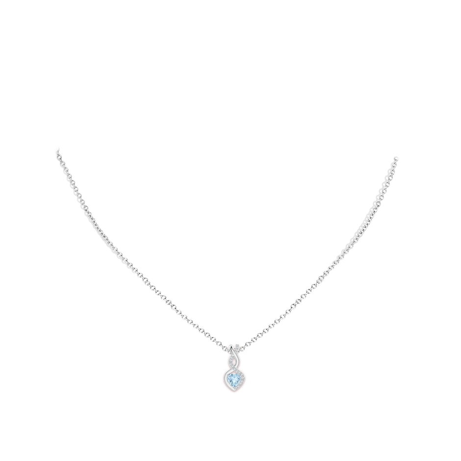 4mm AA Heart-Shaped Aquamarine Infinity Pendant with Diamond Accents in White Gold pen
