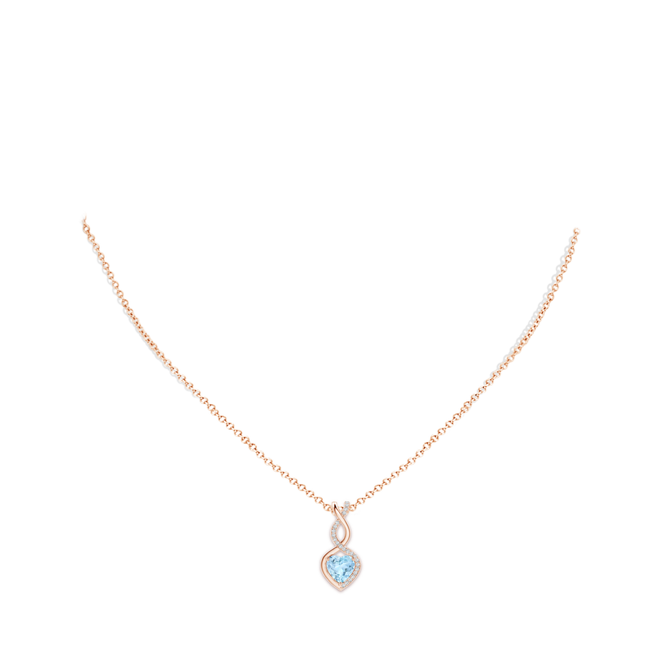 7mm AAA Heart-Shaped Aquamarine Infinity Pendant with Diamond Accents in Rose Gold pen