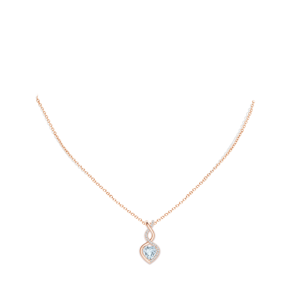 8mm A Heart-Shaped Aquamarine Infinity Pendant with Diamond Accents in Rose Gold pen