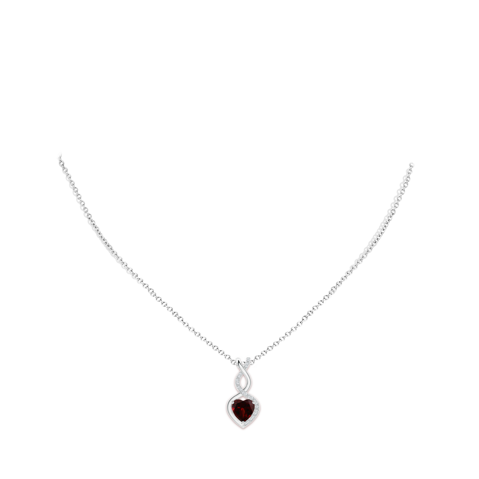 8mm AA Heart-Shaped Garnet Infinity Pendant with Diamond Accents in S999 Silver pen