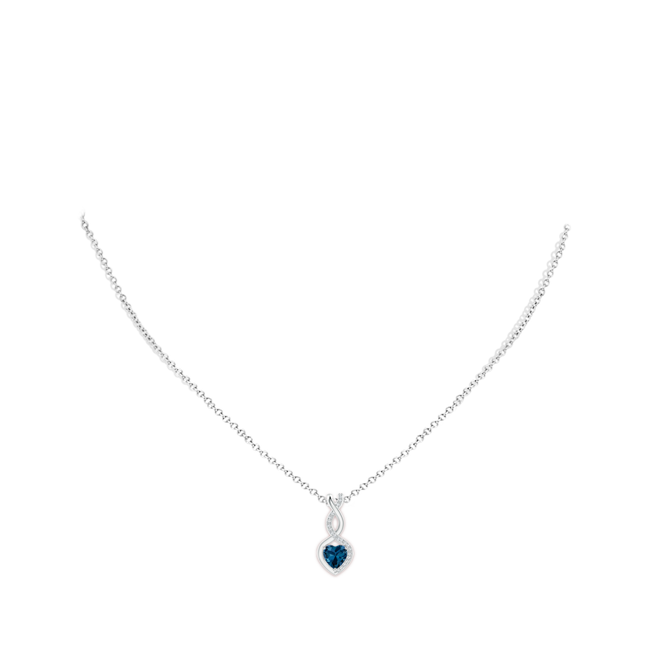 6mm AAA Heart-Shaped London Blue Topaz Infinity Pendant with Diamond Accents in S999 Silver pen
