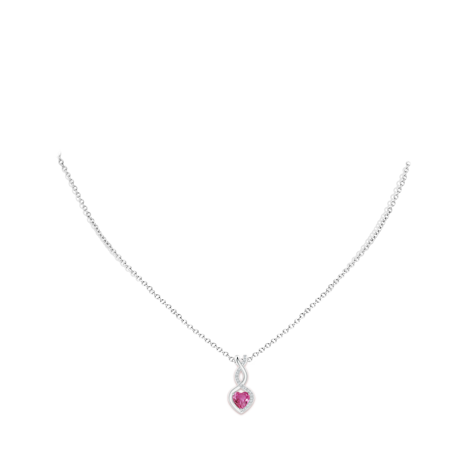 6mm AAAA Heart-Shaped Pink Sapphire Infinity Pendant with Diamond Accents in P950 Platinum pen