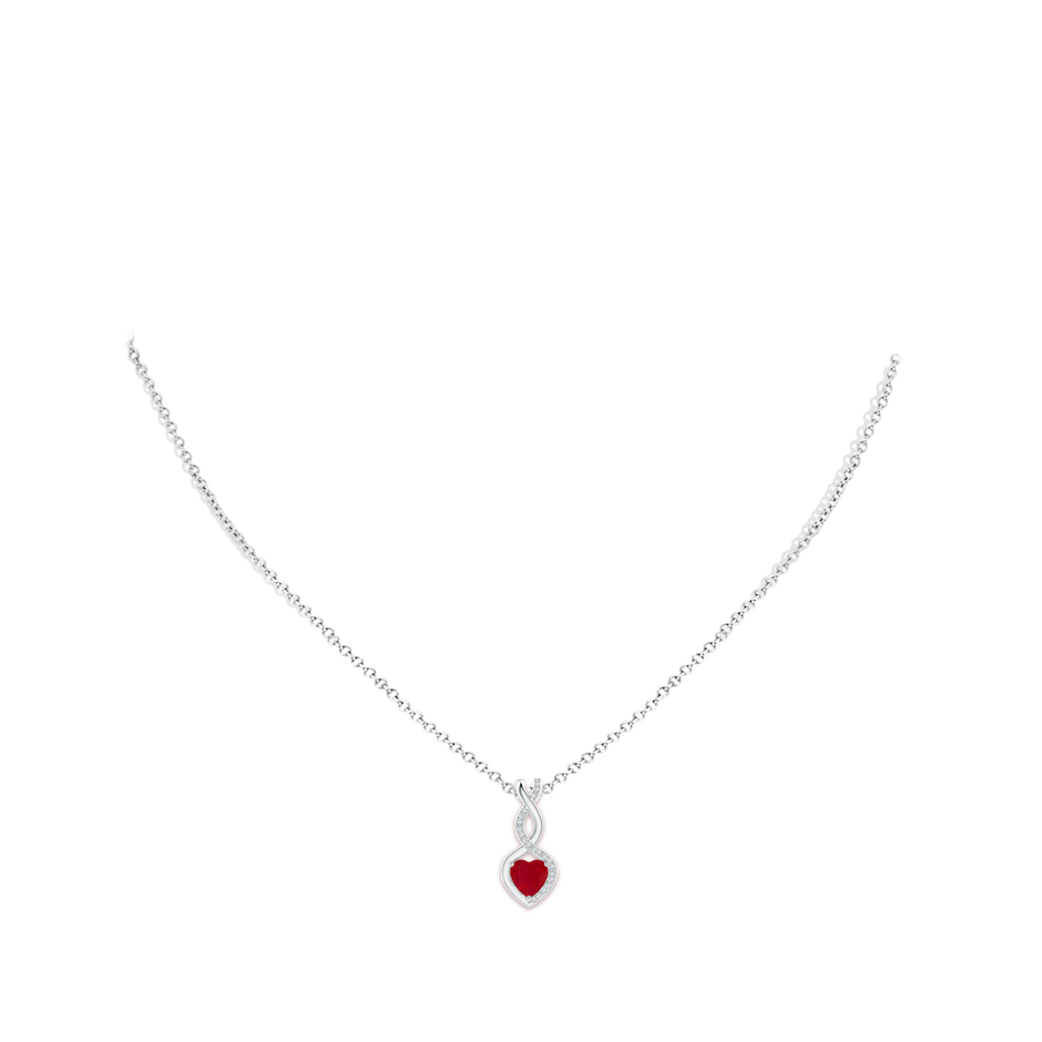 6mm AA Heart-Shaped Ruby Infinity Pendant with Diamond Accents in P950 Platinum pen