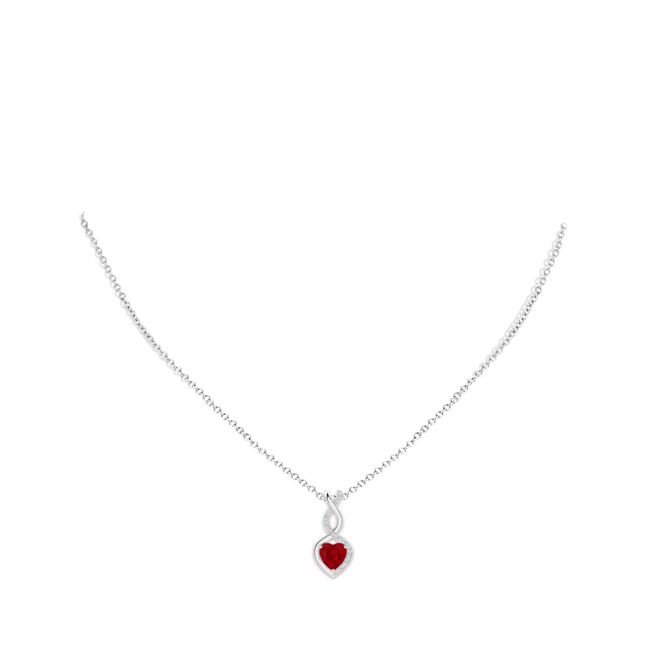 7mm AAA Heart-Shaped Ruby Infinity Pendant with Diamond Accents in P950 Platinum pen