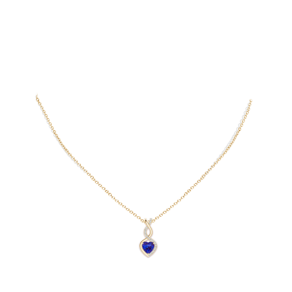 7mm AAAA Heart-Shaped Tanzanite Infinity Pendant with Diamond Accents in Yellow Gold pen