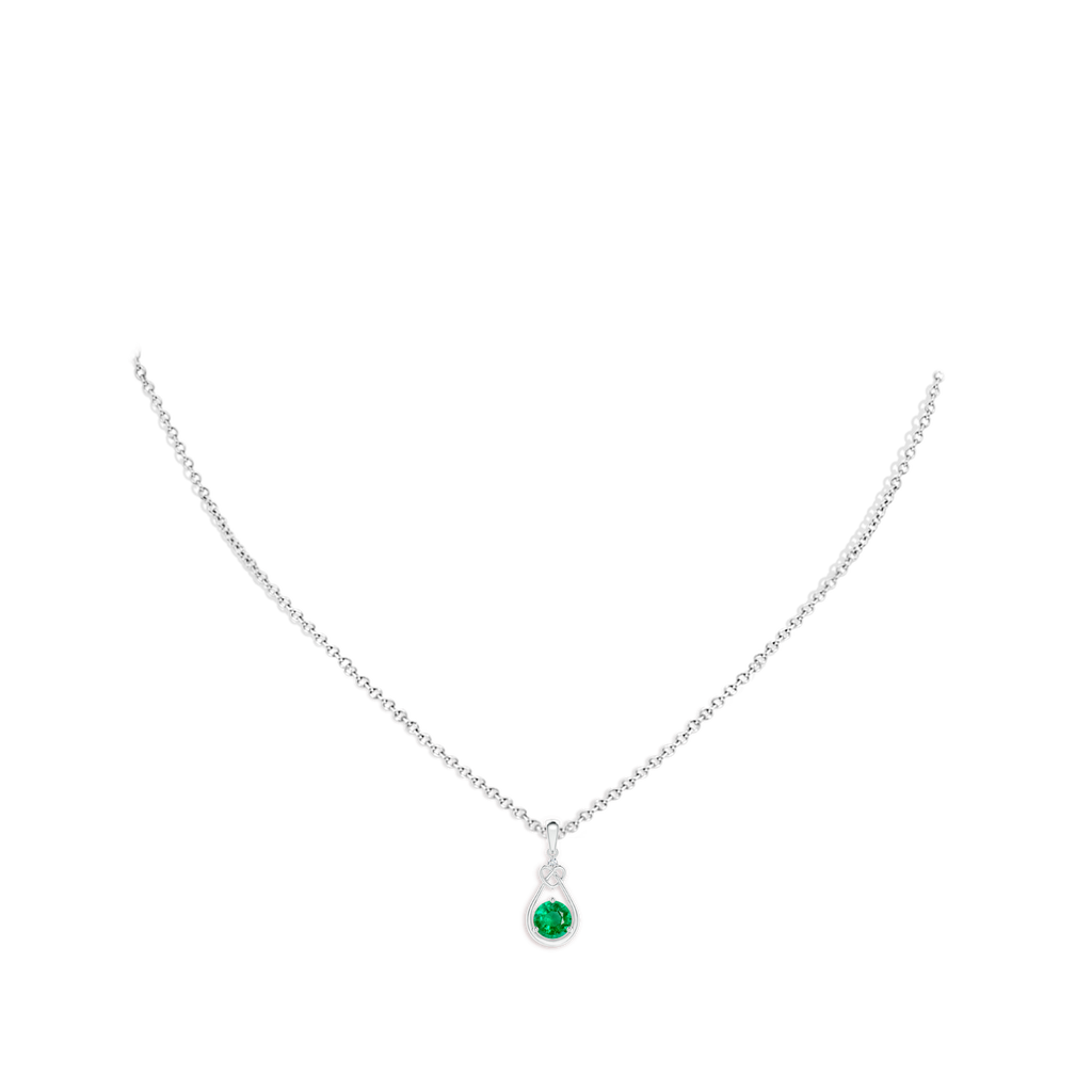 5mm AAA Emerald Knotted Heart Pendant with Diamond in White Gold pen
