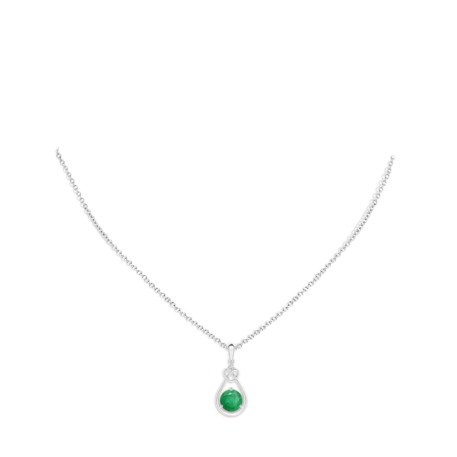 7mm A Emerald Knotted Heart Pendant with Diamond in P950 Platinum pen