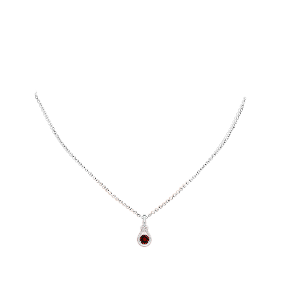 5mm AAAA Garnet Knotted Heart Pendant with Diamond in P950 Platinum body-neck