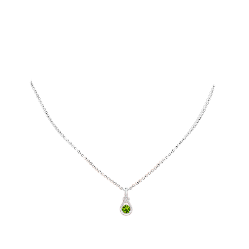 5mm AAAA Peridot Knotted Heart Pendant with Diamond in White Gold Body-Neck