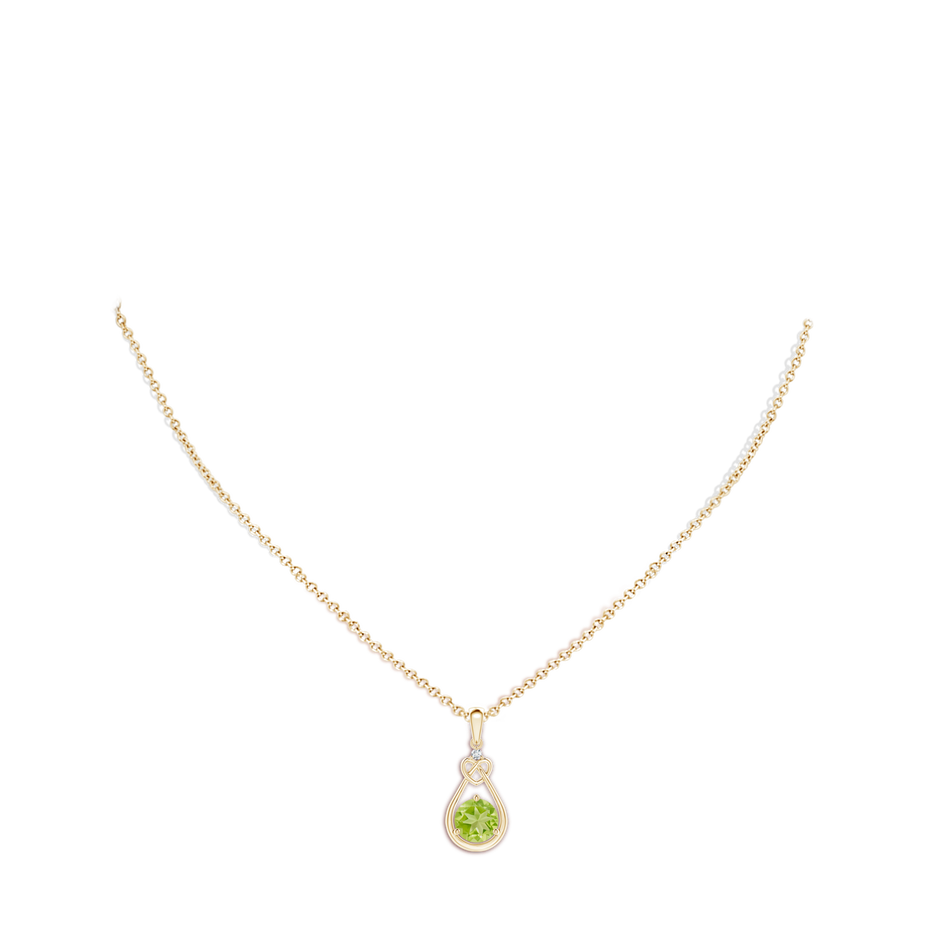 7mm AA Peridot Knotted Heart Pendant with Diamond in Yellow Gold body-neck