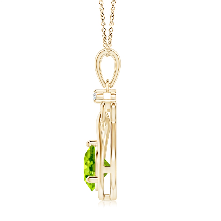 7mm AAA Peridot Knotted Heart Pendant with Diamond in Yellow Gold side-1