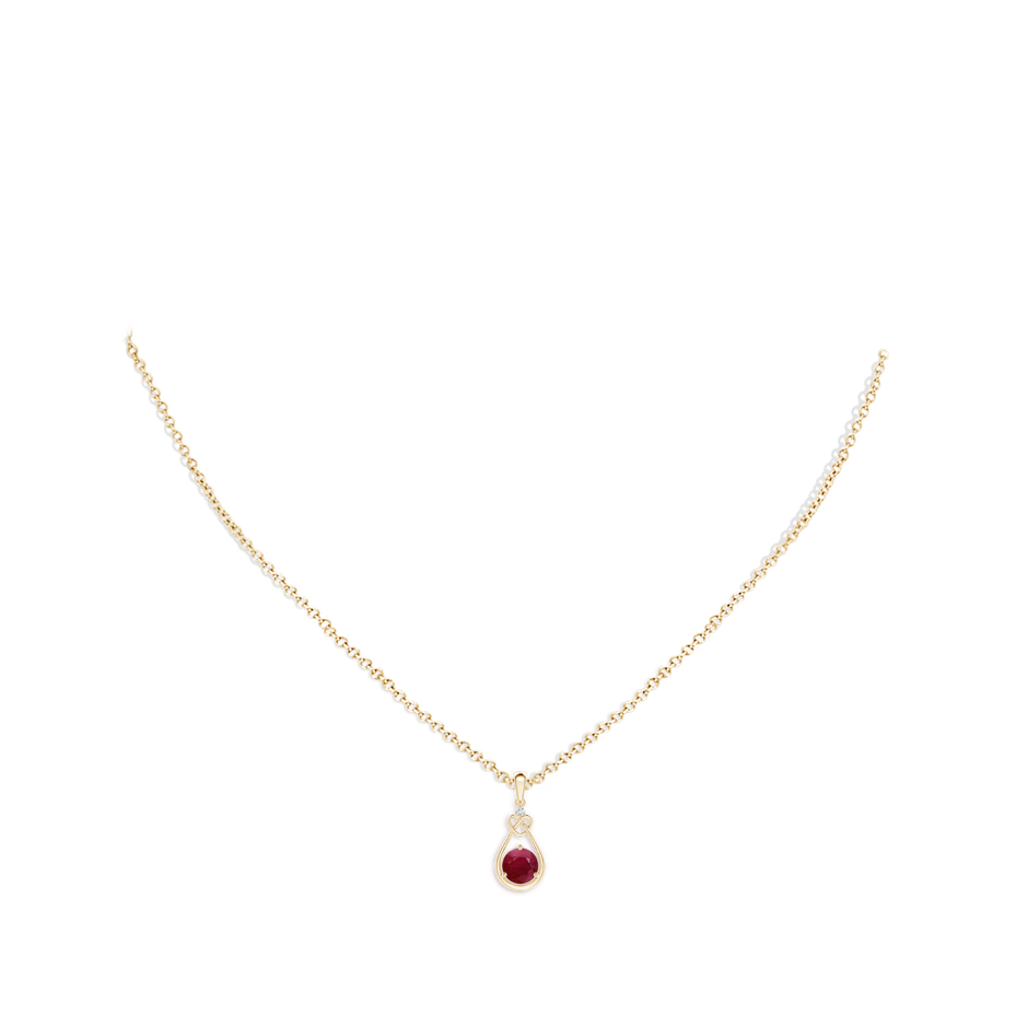5mm A Ruby Knotted Heart Pendant with Diamond in Yellow Gold pen