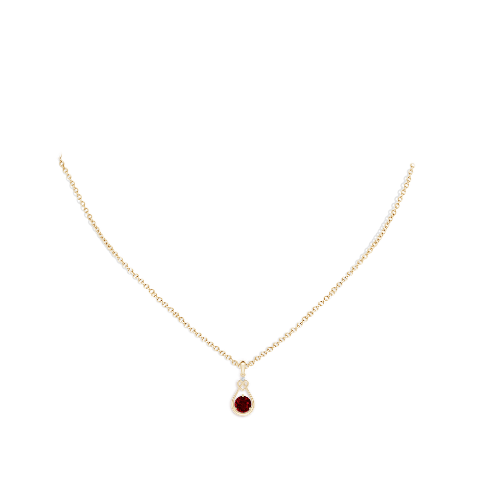 5mm AAAA Ruby Knotted Heart Pendant with Diamond in Yellow Gold pen