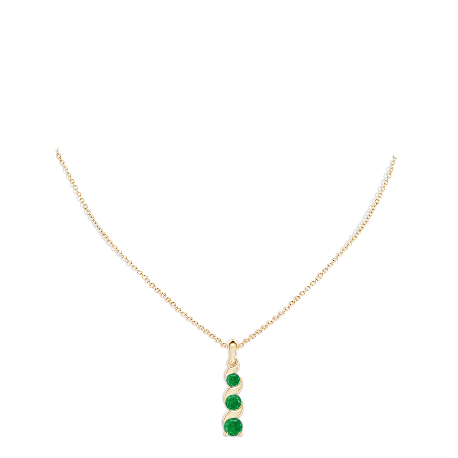 6mm AA Channel-Set Round Emerald Three Stone Journey Pendant in Yellow Gold pen