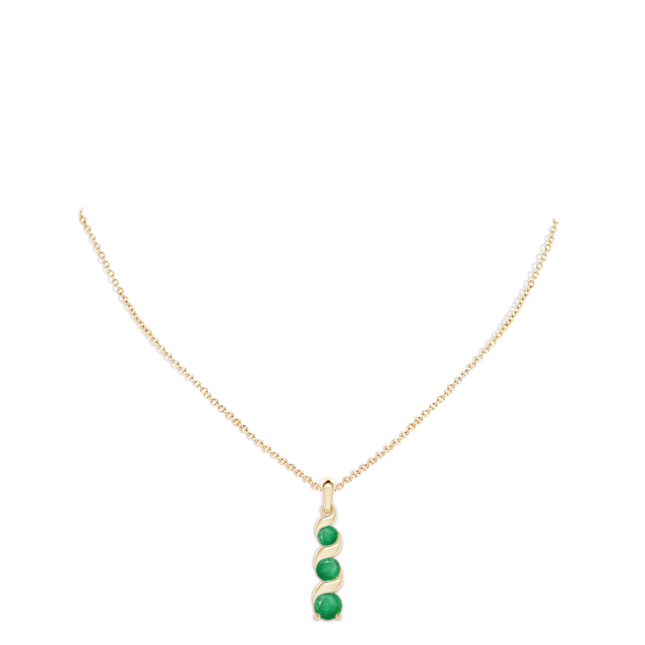 7mm A Channel-Set Round Emerald Three Stone Journey Pendant in Yellow Gold pen