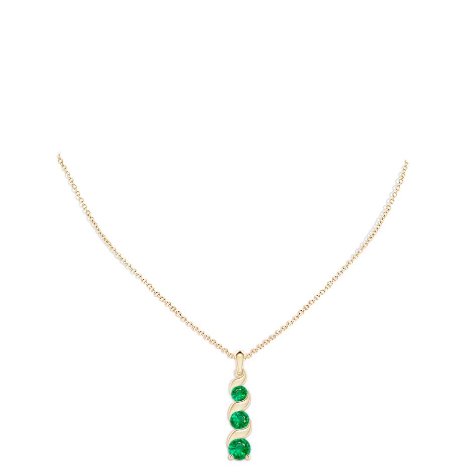 8mm AAA Channel-Set Round Emerald Three Stone Journey Pendant in Yellow Gold pen