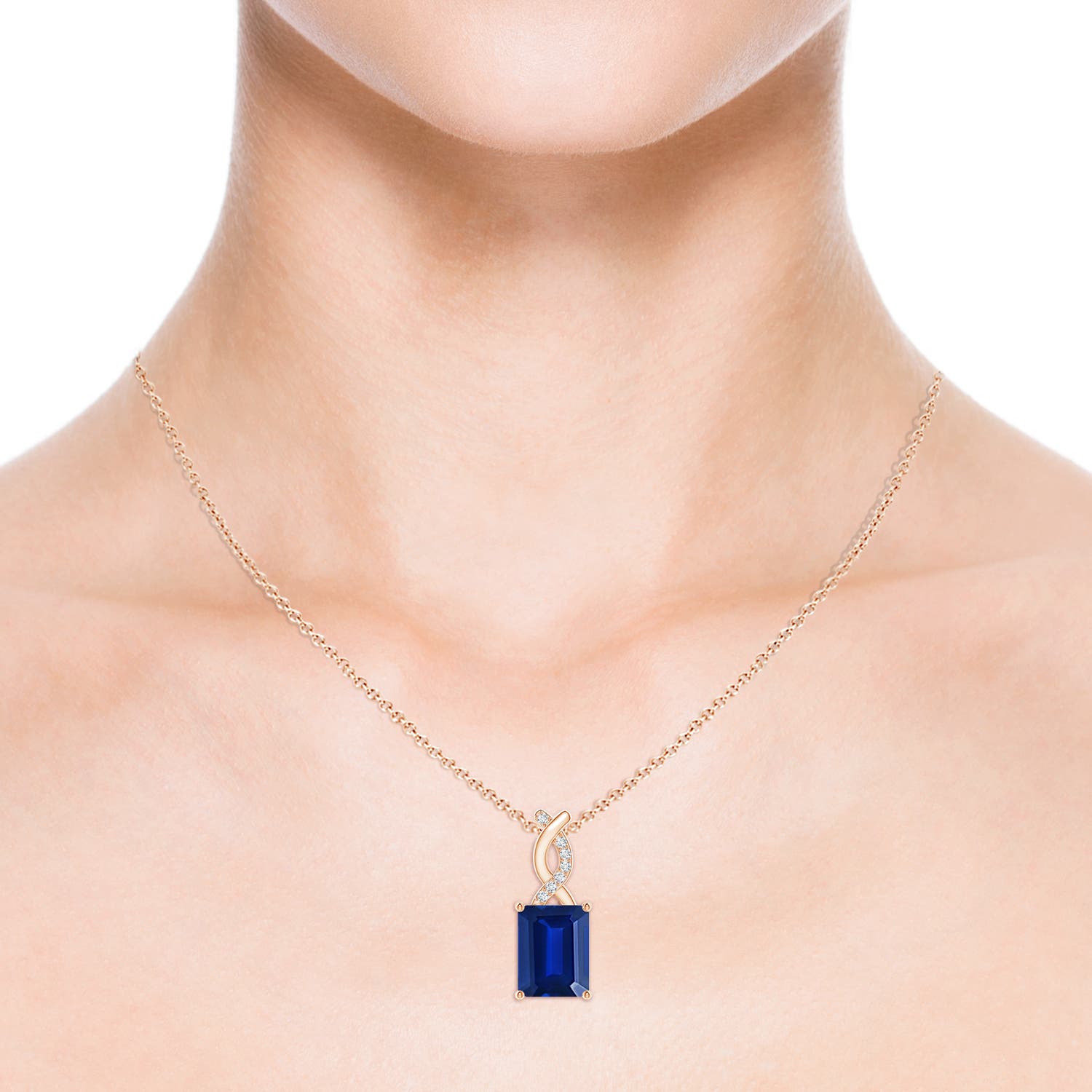 AAAA - Blue Sapphire / 2.49 CT / 14 KT Rose Gold