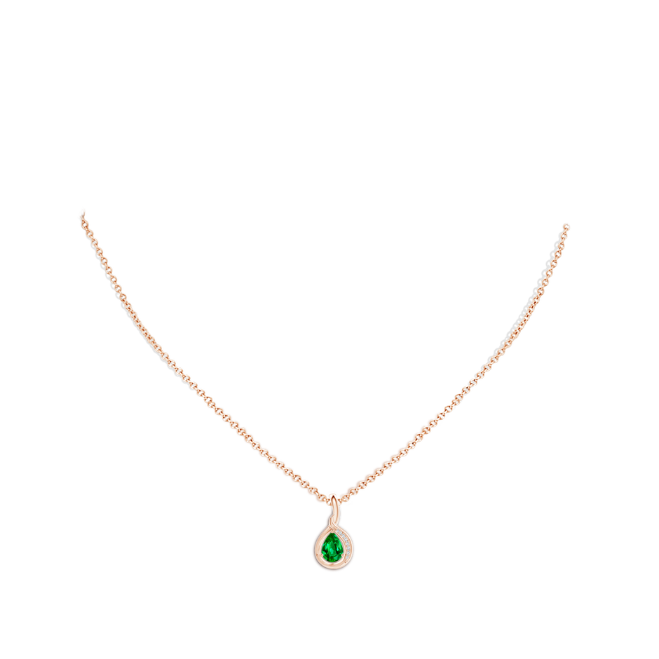 7x5mm AAAA Pear-Shaped Emerald and Diamond Loop Pendant in Rose Gold pen