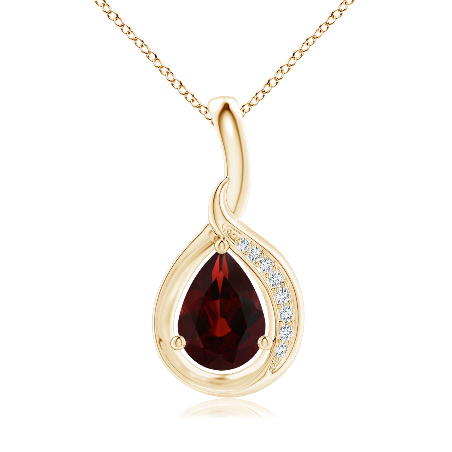 AA - Garnet / 0.88 CT / 14 KT Yellow Gold