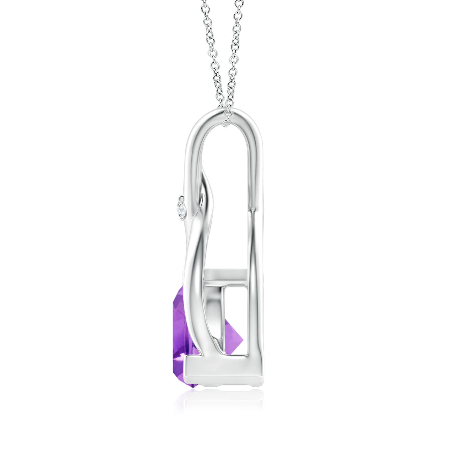 AA - Amethyst / 0.41 CT / 14 KT White Gold