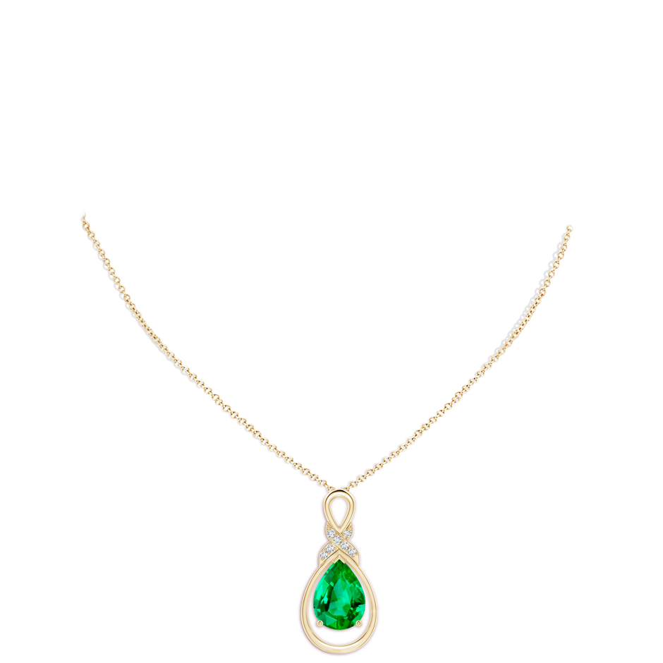 14x10mm AAA Emerald Infinity Pendant with Diamond 'X' Motif in Yellow Gold pen