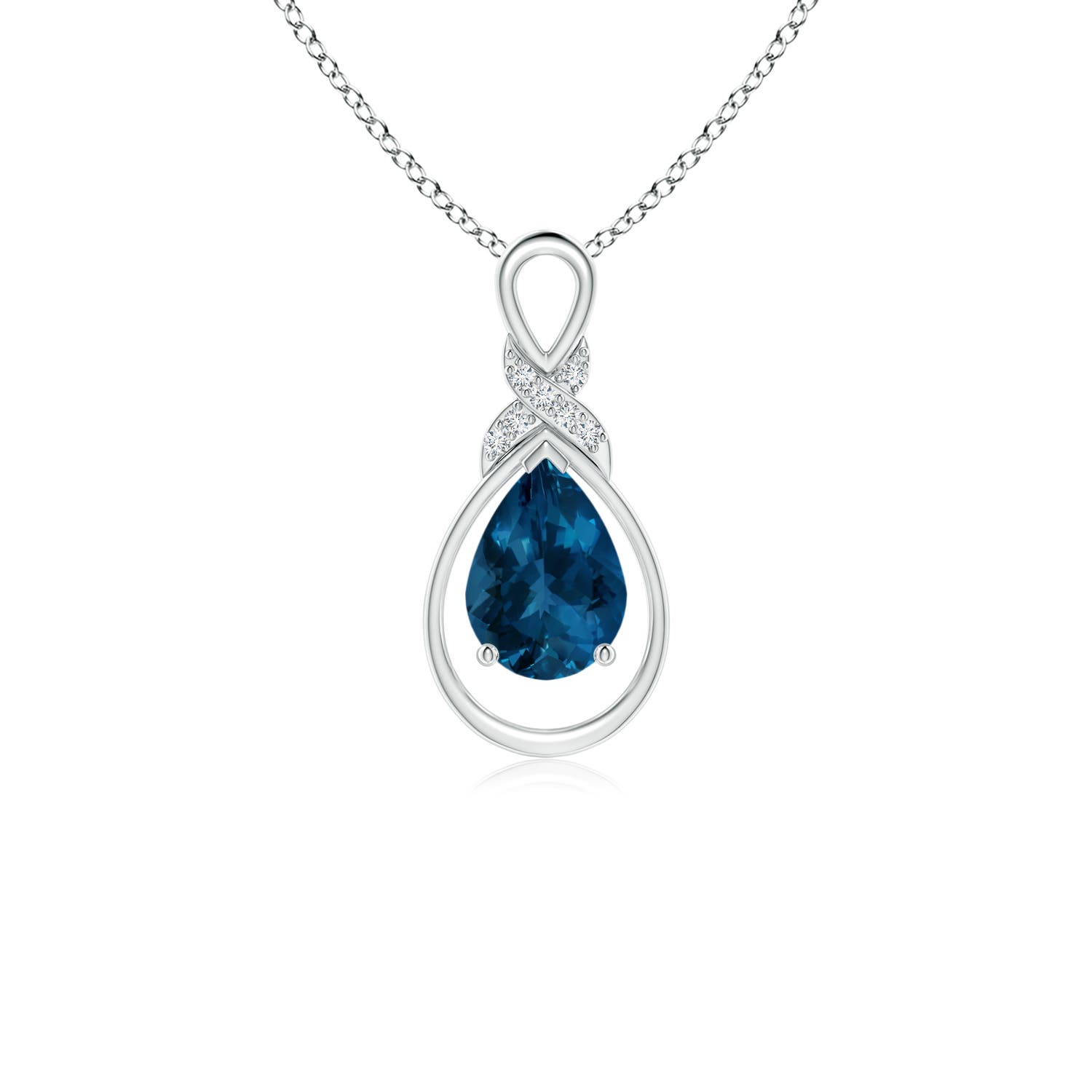 AAA - London Blue Topaz / 0.82 CT / 14 KT White Gold