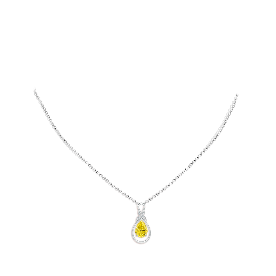 7x5mm AAAA Fancy Intense Yellow Diamond Infinity Pendant with 'X' Motif in White Gold pen