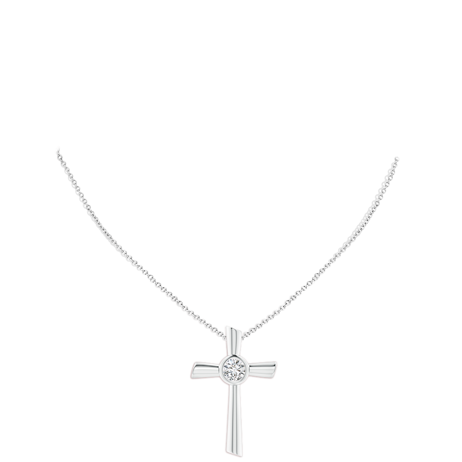 7.4mm HSI2 Solitaire Diamond Cross Pendant in White Gold pen