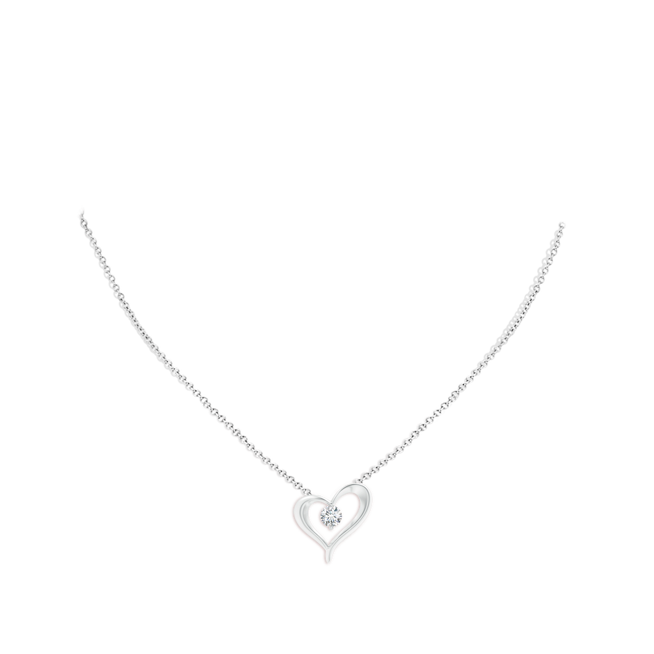 3.8mm GVS2 Solitaire Diamond Ribbon Heart Pendant in 18K White Gold pen