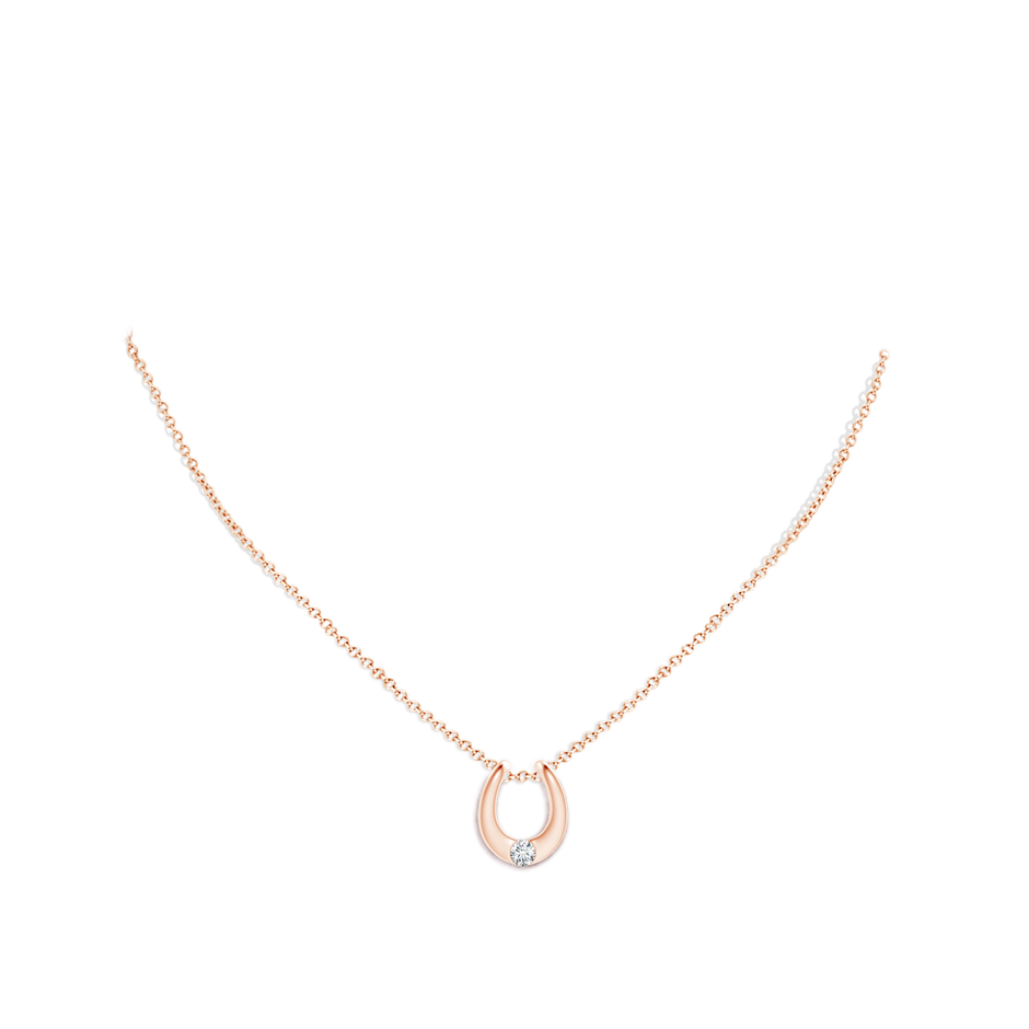 3.8mm GVS2 Gypsy-Set Diamond Horseshoe Pendant in Rose Gold pen