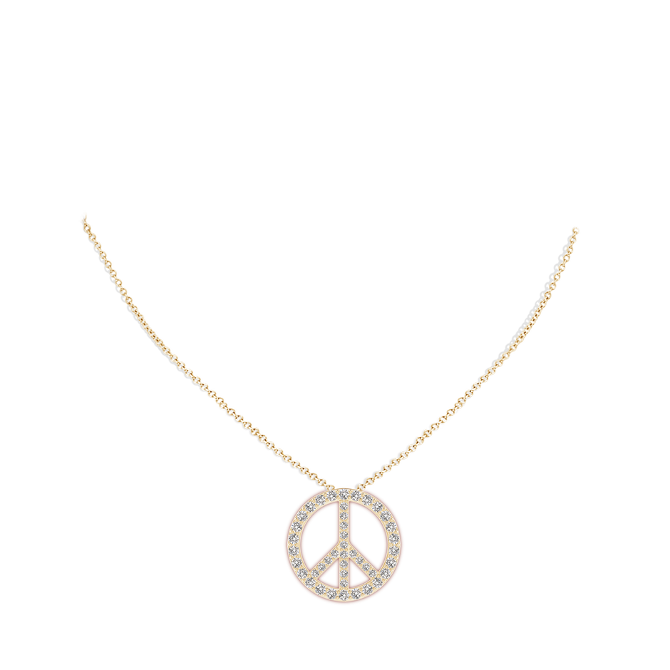 2.4mm IJI1I2 Prong-Set Diamond Peace Sign Pendant in Yellow Gold pen