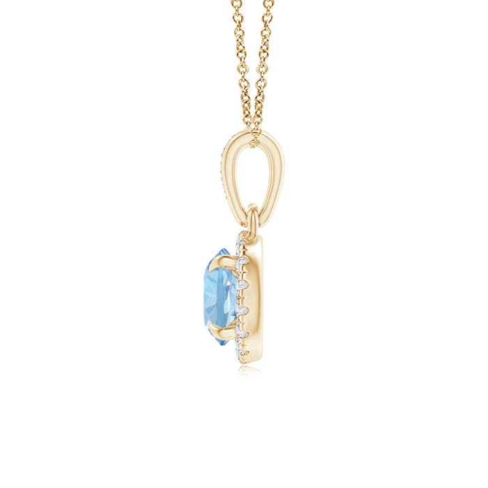 AAA - Aquamarine / 0.48 CT / 14 KT Yellow Gold