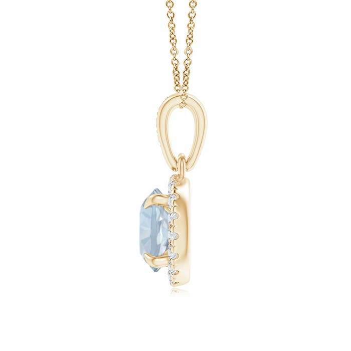 A - Aquamarine / 0.85 CT / 14 KT Yellow Gold